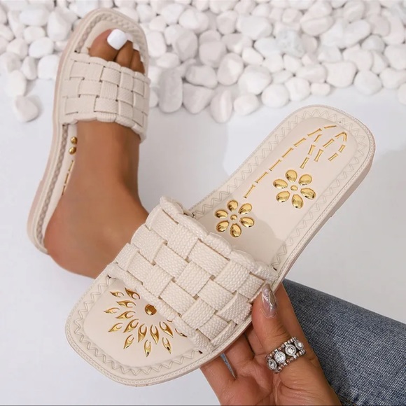 Golden floral slip ons - Picture 5 of 5